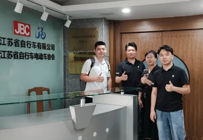 骇能访 | 骇闪动力拜访江苏电自协，携手擘画绿色出行新路径